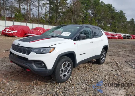 2022 Jeep Compass Trailhawk 4X4 from USA, damaged, VIN 3C4NJDDB5NT133241